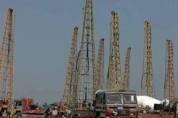 Truck Mounted Pile