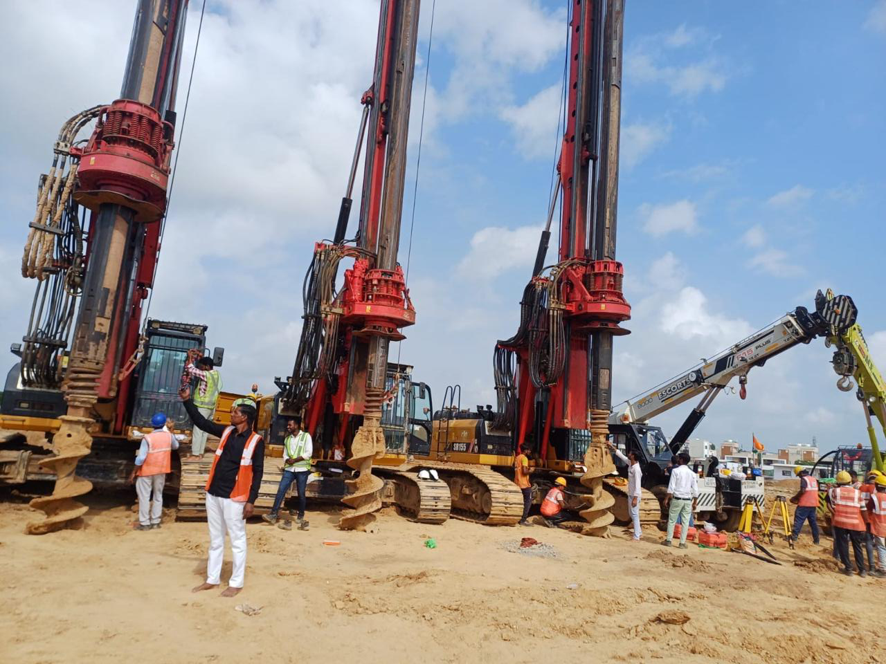 DTH Machinery Pile
