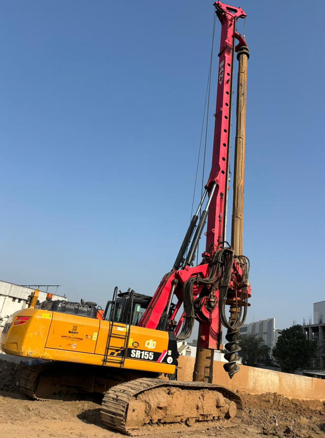 Hydraulic Machinery Pile